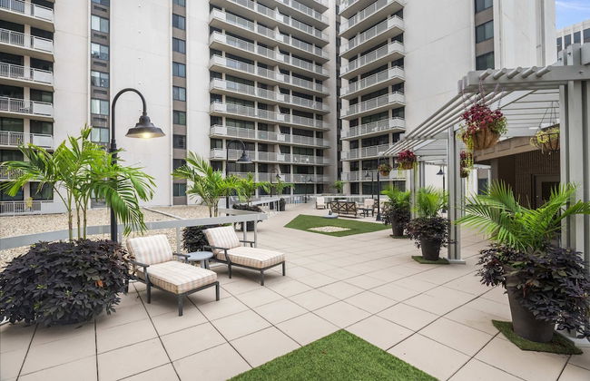 Convenient Apt Near Airport - Photo 47