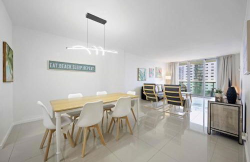 Beautiful and big Apartment by the beach - Foto 9