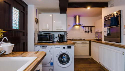 Spacious 4-Bed House Near Wigan Warrington - Foto 4, Other