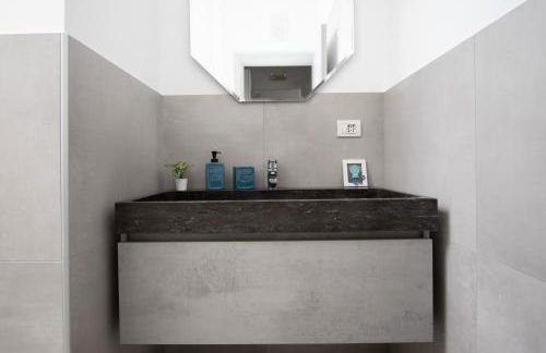 Penthouse with Patio & 2 Baths, 10 Min to Duomo - Foto 28