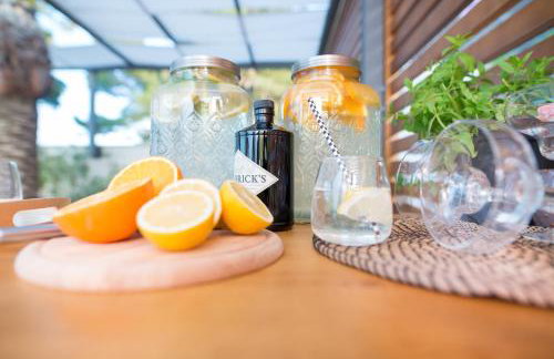 Olive Hill House - ground floor - Photo 30