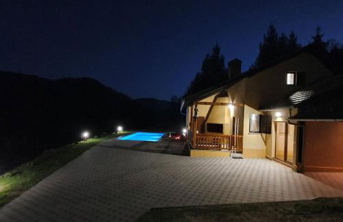 VILA LASOVIC + POOL + JACUZZI + SAUNA - Foto 74