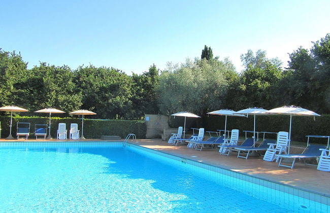 Villa Montecasciano - 8 Sleeps Private Garden - Foto 55