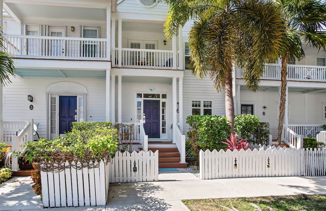 Waterfront Luxury Villa With Sunset Views And Boat Slip 3 Bedroom Townhouse by RedAwning - Foto 48