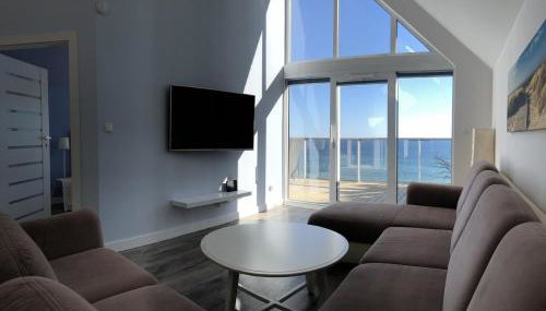 Amber Cliff - Foto 5