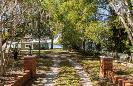Lakefront Retreat - Boat - Fish - Close to all Orlando Parks - Disney - Universal - SeaWorld - Foto 61