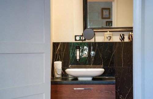 Appartement raffiné vue cathédrale, jardin, wifi - Photo 10