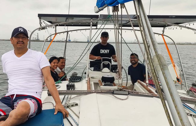 Sailboat Rental with Captain - Photo 6