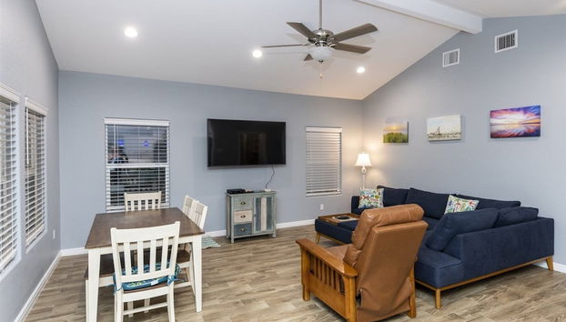 Blue Crab Cove by Miss Kitty’s - Foto 3, Servicios del alojamiento