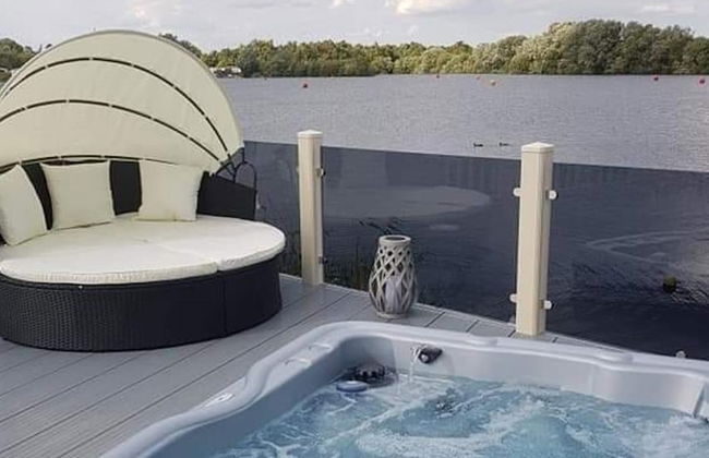 Lakeside Hot tub Holiday Tattershall Lakes - Foto 9