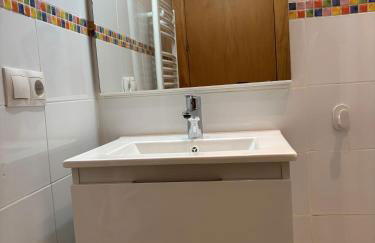 Bonito y muy fresco apartamento con patio privado - Foto 5