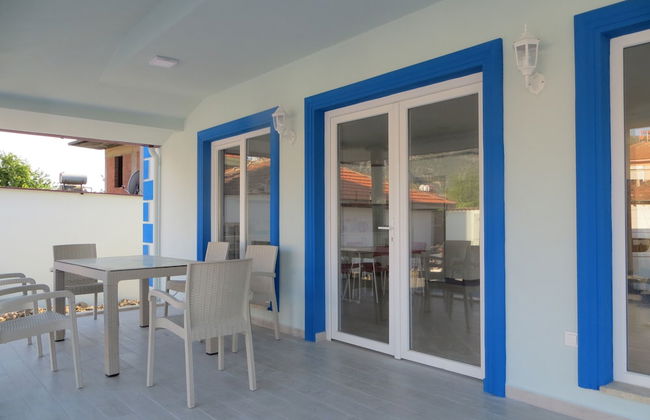 Villasleeps10-pool-bbq-mountainview-ac-parking - Foto 16