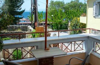 Koukounaries Apartments Limni - Photo 6