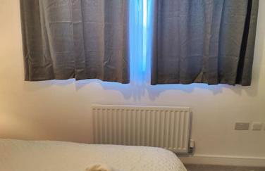 2 bedroom en-suite apartment in Basildon, Essex (Enjoy the simple things in life) - Foto 6