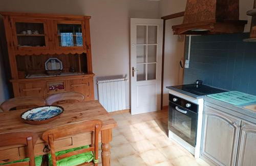 F2 classé 3 étoiles vue montagne, extérieur clos - Foto 8