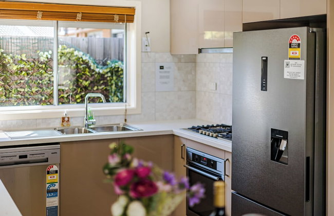 StayAU 4BR Lakeside Retreat in Seabrook - Foto 23