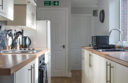 Lily Apartment - Sleeps 3 - Pet friendly - Parking - Foto 3