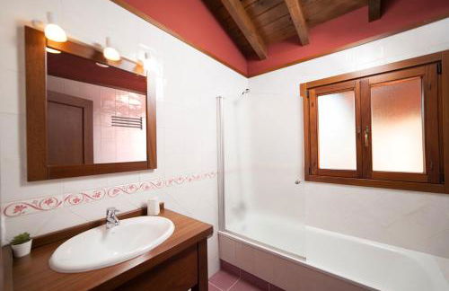 Apartamentos La Calvera - Photo 10