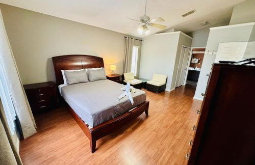 Private Pool House With Lake View, Near all Famous Attractions!!! - Foto 14