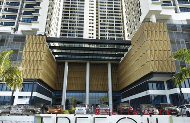 Euzmo Residences at Trefoil - Foto 42