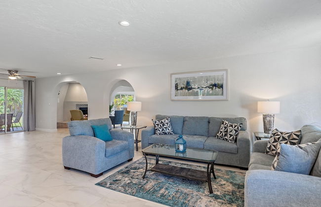 Paradise Palace 4 Bedroom Home by RedAwning - Foto 20