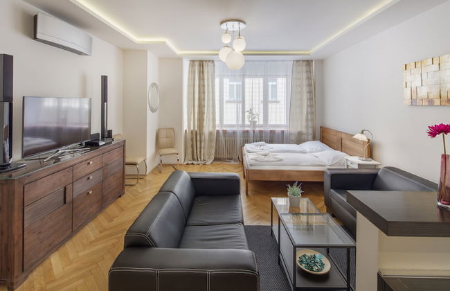 Old Town Square Apartments - Foto 32