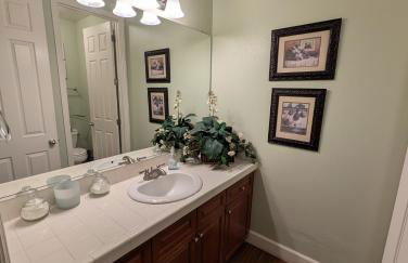 Spacious 5-bedroom 3-bath house in NW Fresno - Foto 15