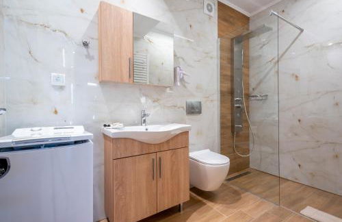 Anni Seafront Studios - Photo 8