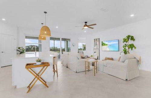 Babcock National Coach Crisp, Elegant and Serene - Foto 56