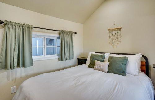 Avalon Cottage Less Than Half-Mi to Beaches and Crescent Ave - Foto 12