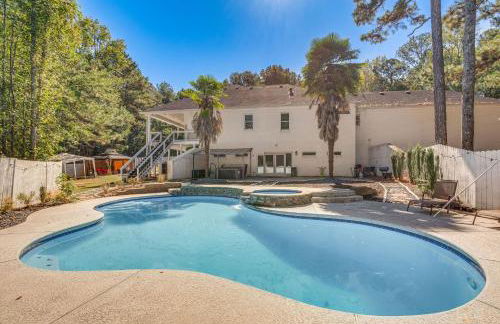 Theater Room and Gazebo Luxury Retreat in Ellenwood - Foto 1