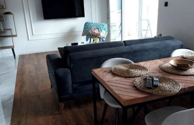 Inviting 1-bed Apartment in Lebork - Photo 5