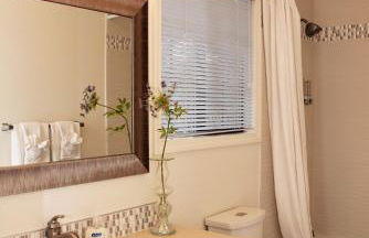 Sonoma Hideaway 3BD 2,5 BATH, Beautiful Patio and Garden - Foto 27