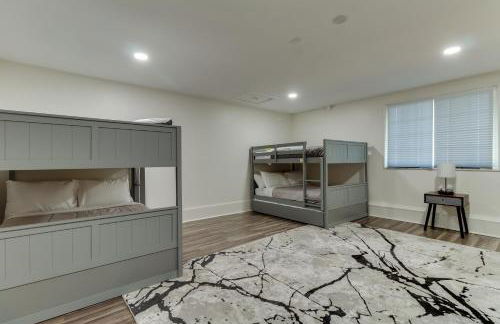 4 Bedroom West Hills Charmer with Pool and Jacuzzi - Foto 15