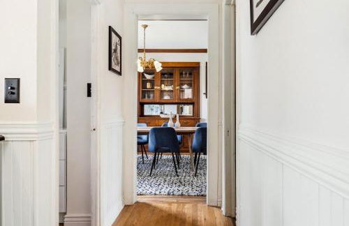 Chic Victorian Manor - Sleeps 12 - Congress Park - Foto 19