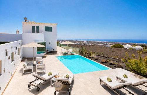 The View in T as With 4 Bedrooms and 4 Bathrooms - Foto 2