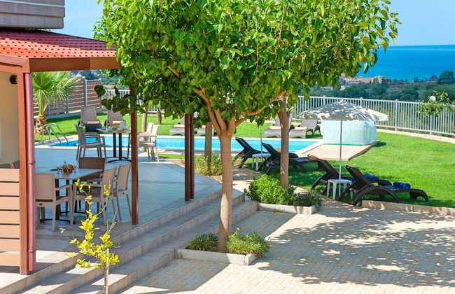 3 Villas Next to Each Other with Pool & Sea View - Foto 26