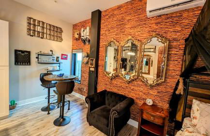 Cozy AF Gothic Rose Gallery - Foto 18