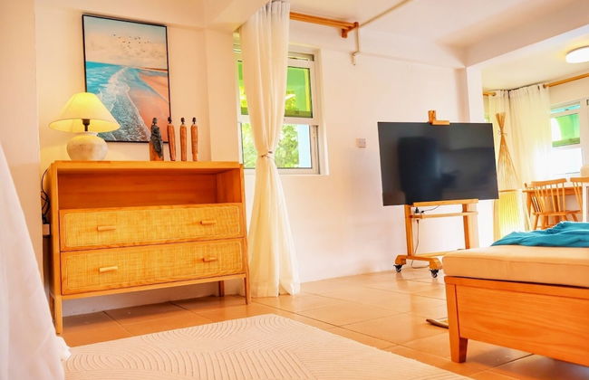 Blue Whale Villa - Photo 8