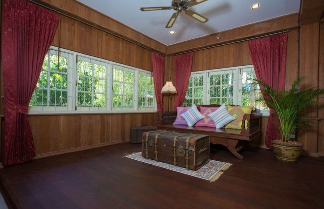 Baan Khun Nang Colonial Residence - Photo 25