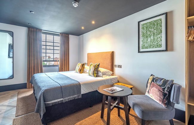 Crescent Place by Mansley - Photo 3