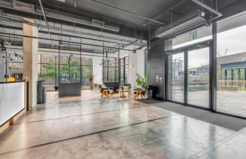 StayCozy Apartments in Kings Cross - Photo 26