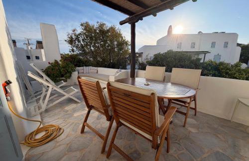 COZY CYCLADIC HOME , close to Ornos beach - Photo 13