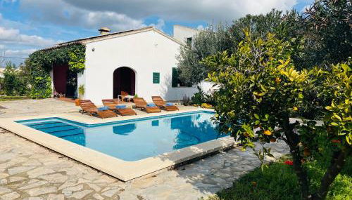 Villa Es Puig, piscina y vistas a la montaña - Foto 2