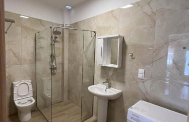 Astron Apartments - Photo 10