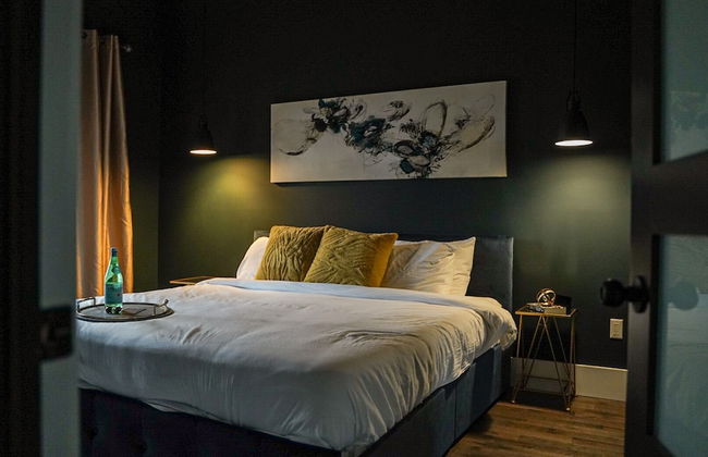 The Hideaway Collection - Photo 3