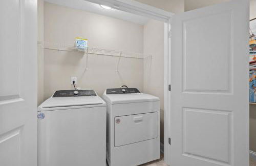 Modern Retreat Minutes to Emerald Isle Beach Villa - Foto 20