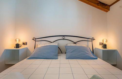 ROMANTIC COMO HIDEAWAY with private parking - Foto 8