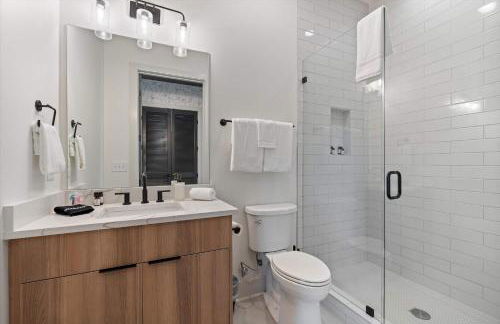 Kay's Retreat - Brand New Walk to Restaurants - Foto 5