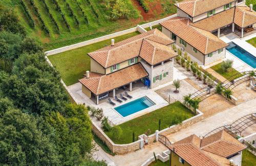Elegant Family Retreat with Pool in Istria - Foto 40